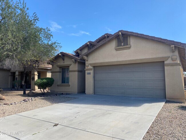 517 S 115th Dr photo 2