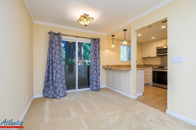 1001 E Evelyn Ave Sunnyvale, CA 94086 photo 5