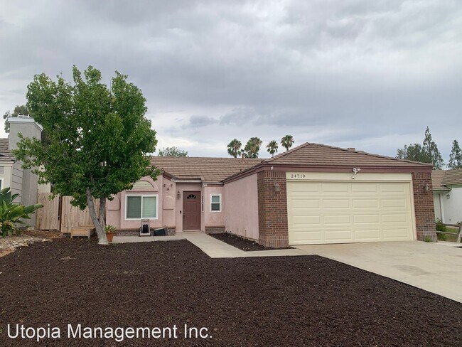 24710 Morningstar Dr Murrieta, CA 92562 photo 2