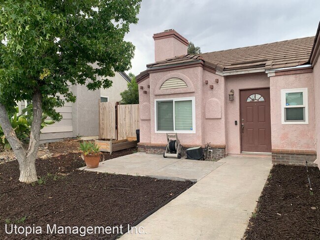 24710 Morningstar Dr Murrieta, CA 92562 photo 3