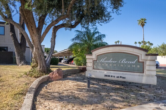 Shadow Bend Condominiums photo 2