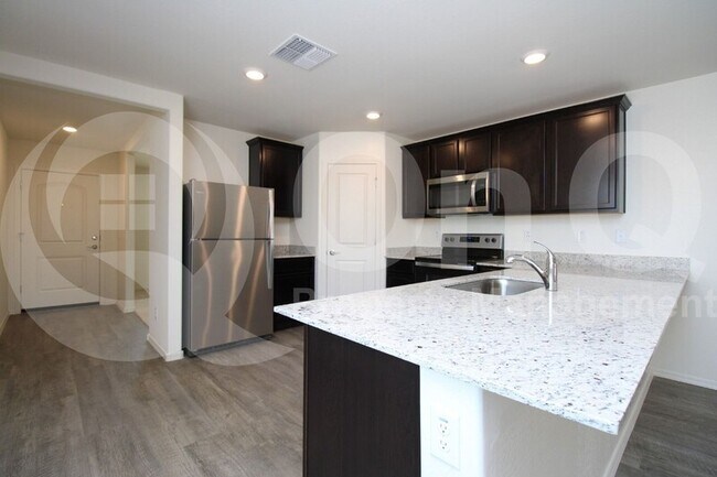 25760 W Samantha Way Buckeye, AZ 85326 photo 4