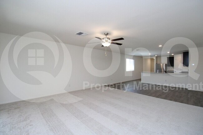 25760 W Samantha Way Buckeye, AZ 85326 photo 5