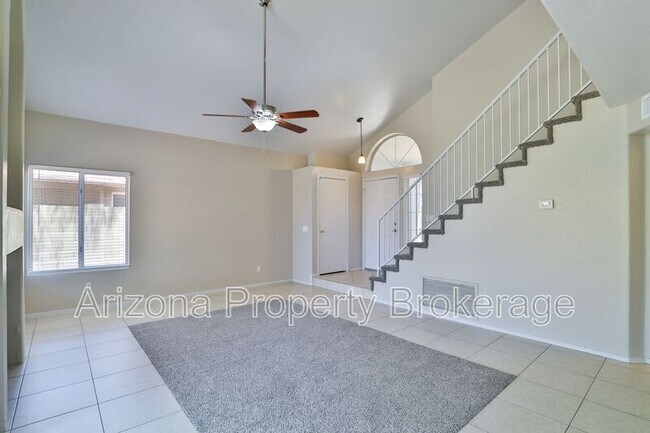 3622 W Wagoner Rd photo 3