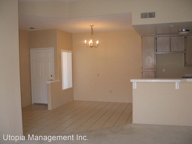 445 Ribbon Beach Way Oceanside, CA 92058 photo 3