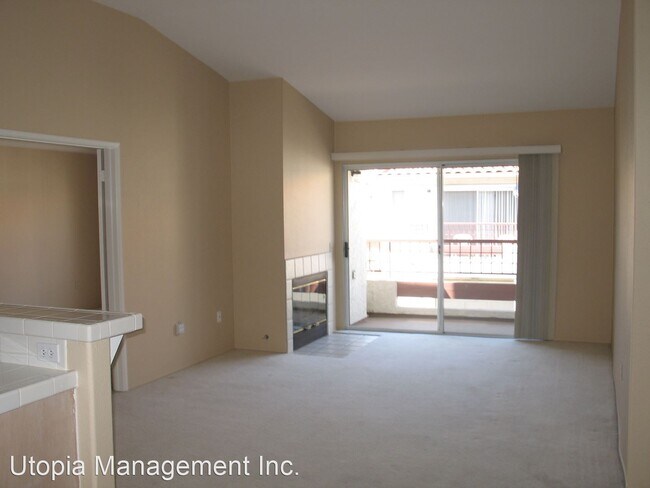 445 Ribbon Beach Way Oceanside, CA 92058 photo 2