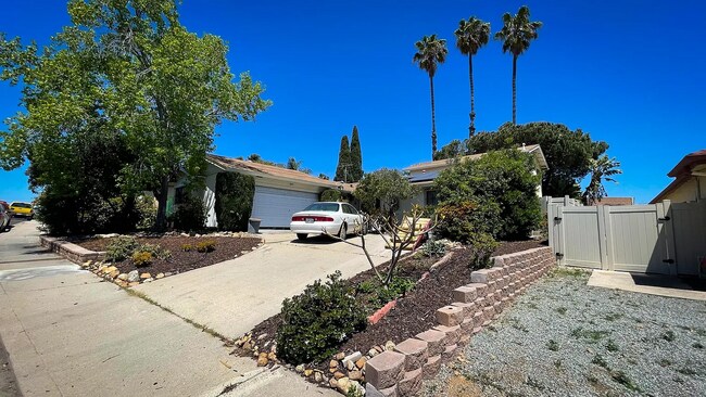 1649 Jade Ave Chula Vista, CA 91911 photo 2