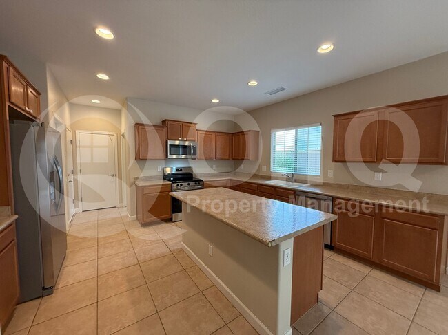 8440 W Lewis Ave Phoenix, AZ 85037 photo 5