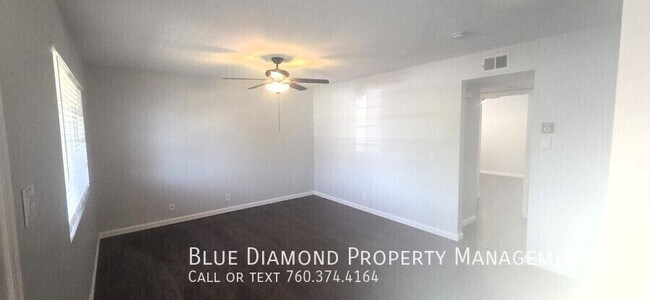 241 Delphinium St Encinitas, CA 92024 photo 2