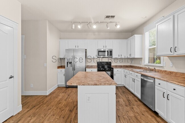 4061 E Milky Way Gilbert, AZ 85295 photo 4