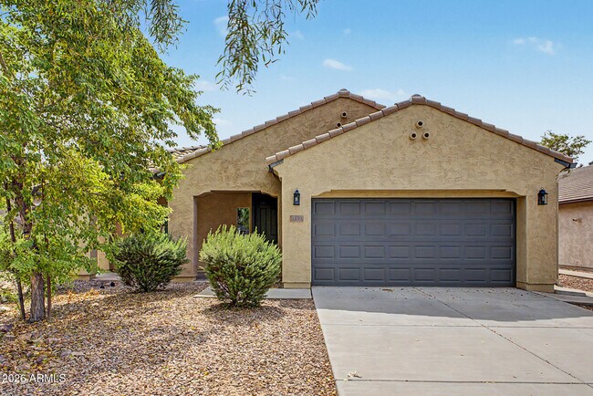 3113 E Chisum Ln photo 4