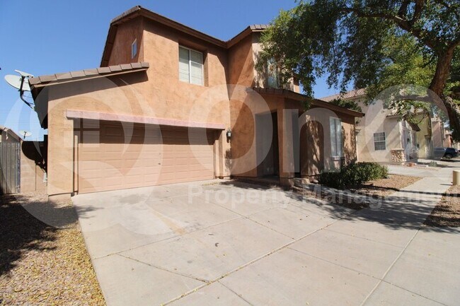 5330 W Warner St Phoenix, AZ 85043 photo 2