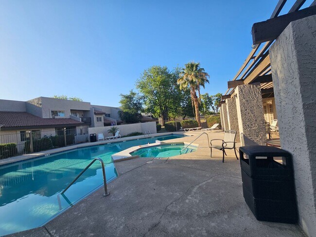 520 N Stapley Dr Mesa, AZ 85203 photo 4