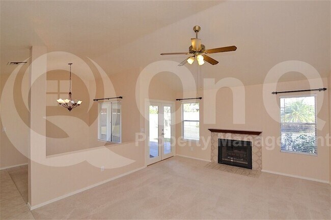 3644 W Whitten St Chandler, AZ 85226 photo 4