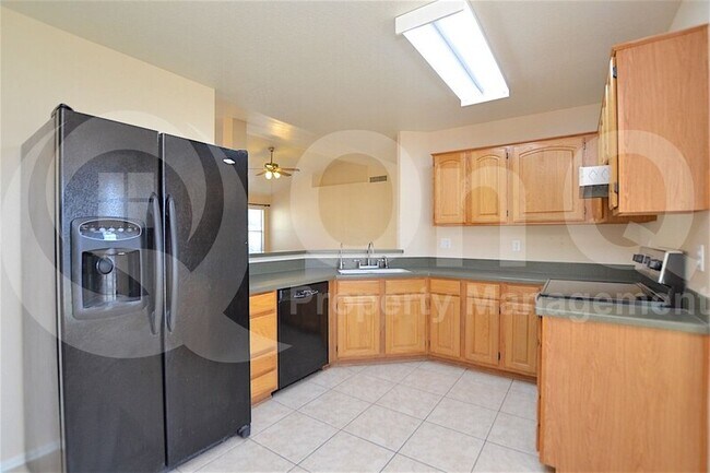 3644 W Whitten St Chandler, AZ 85226 photo 2