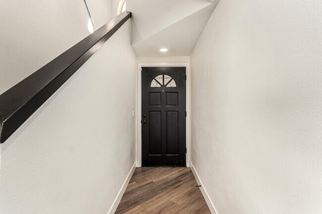 1538 E Laurel Ave Gilbert, AZ 85234 photo 5