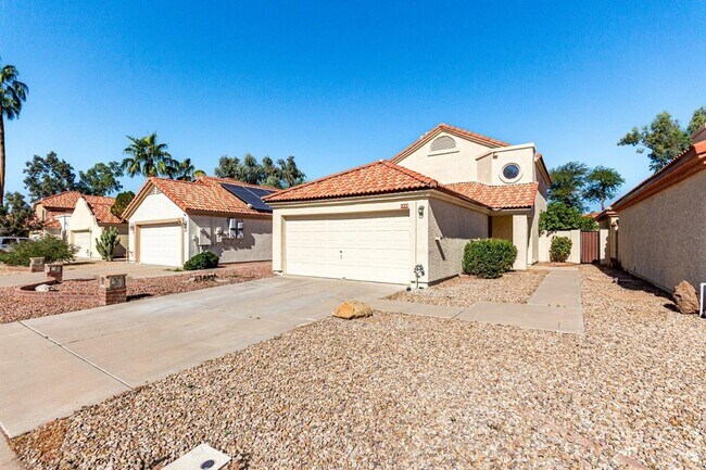 1538 E Laurel Ave Gilbert, AZ 85234 photo 2