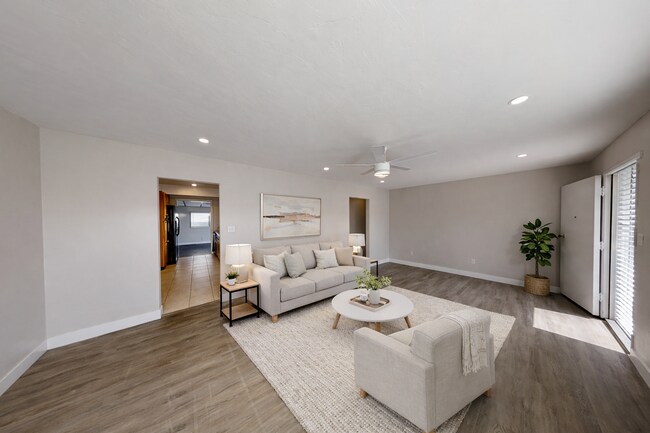 5126 Tipton St San Diego, CA 92115 photo 3