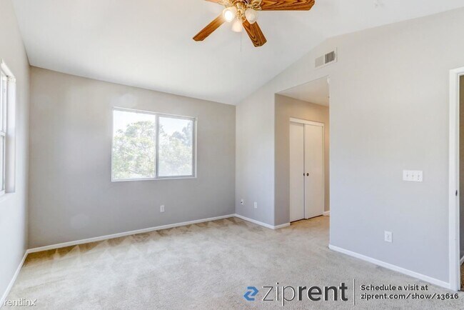 4839 Ebony Ridge Rd San Diego, CA 92102