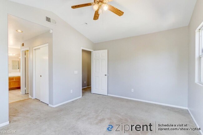 4839 Ebony Ridge Rd San Diego, CA 92102 photo 2