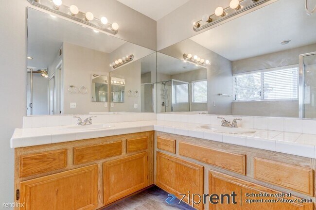 4839 Ebony Ridge Rd San Diego, CA 92102 photo 4