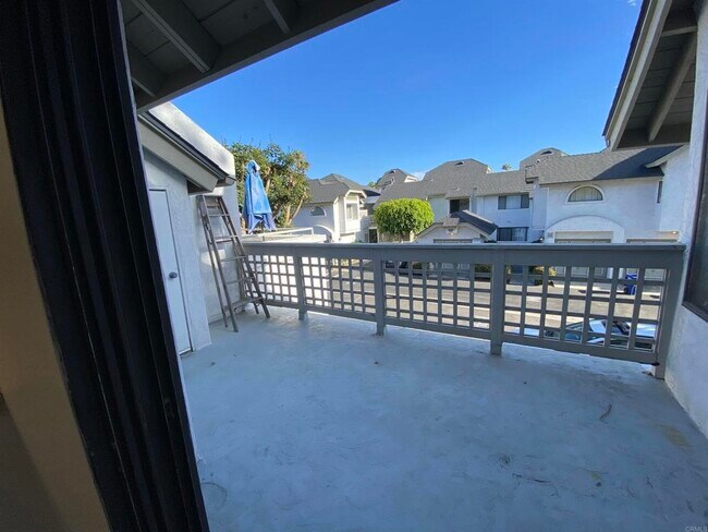 520 Via De La Valle Solana Beach, CA 92075 photo 4