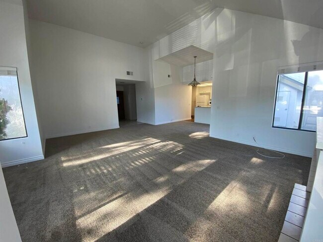 520 Via De La Valle Solana Beach, CA 92075 photo 2