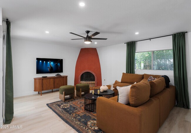 12271 N 74th St Scottsdale, AZ 85260 photo 5