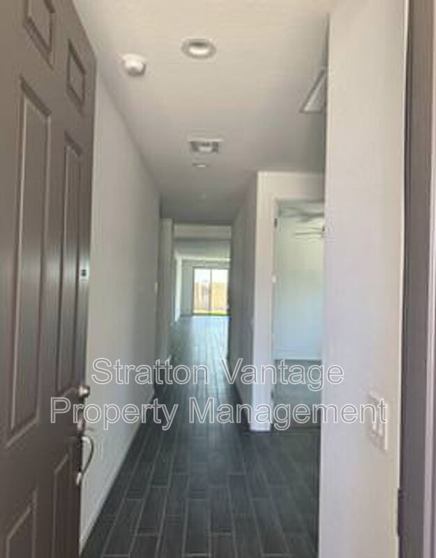 235 N 156th Dr Goodyear, AZ 85338 photo 3