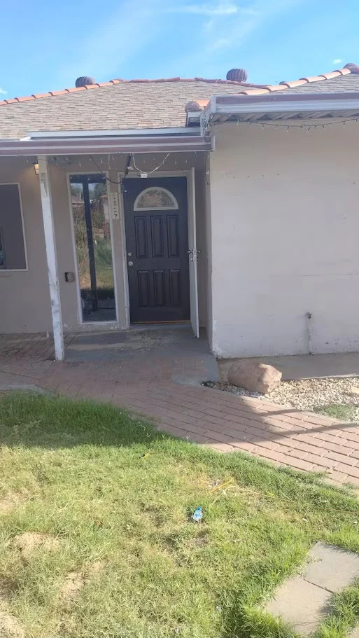 2527 W Marshall Ave Phoenix, AZ 85017 photo 2