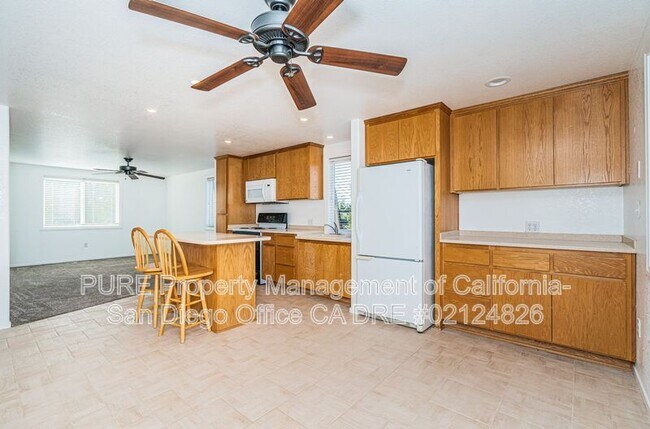 227 La Cresta Heights Rd El Cajon, CA 92021 photo 5