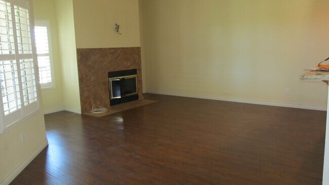 259 Donax Ave Imperial Beach, CA 91932 photo 5