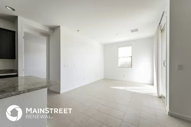 27427 N 178th Ave Surprise, AZ 85387 photo 5