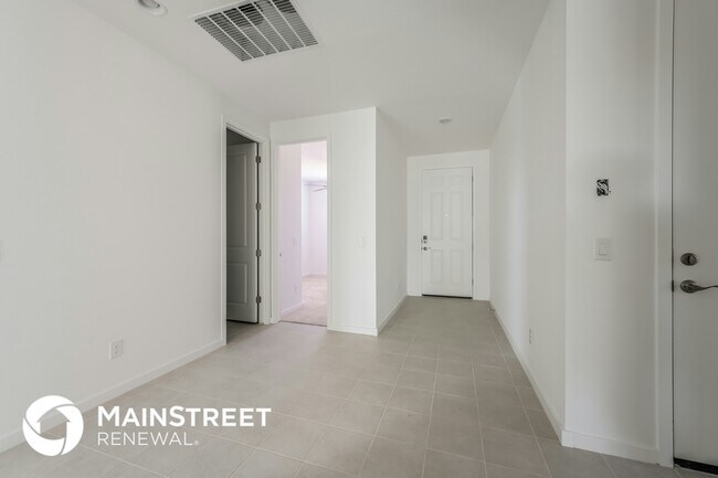27427 N 178th Ave Surprise, AZ 85387 photo 3