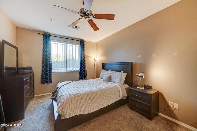 2155 N Grace Blvd Chandler, AZ 85225 photo 4