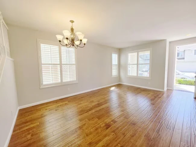 2075 Purcell Pl San Jose, CA 95131 photo 3