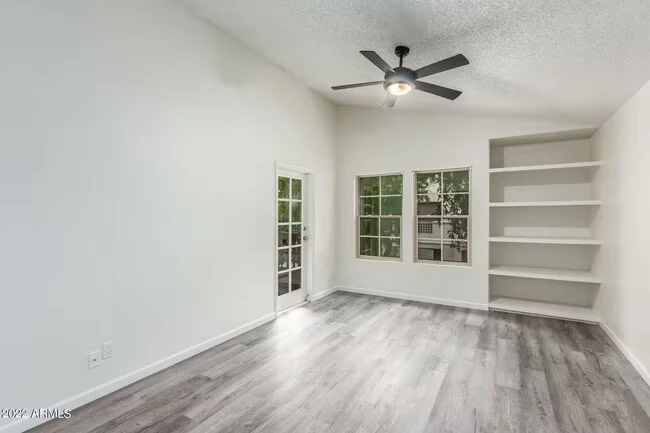 2855 S Ext Rd Mesa, AZ 85210 photo 2