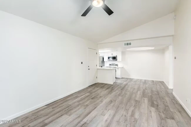 2855 S Ext Rd Mesa, AZ 85210 photo 3
