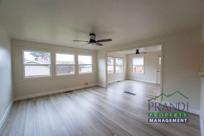 4 Mantegani Way Tiburon, CA 94920 photo 2