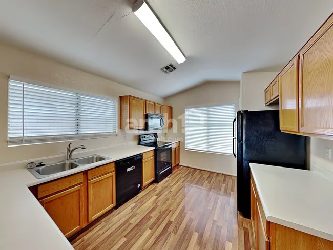 11440 W Sheridan St Avondale, AZ 85392 photo 3