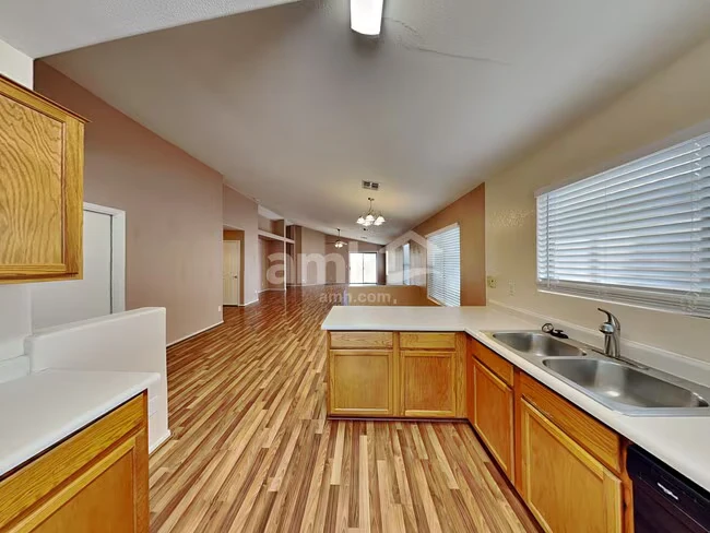 11440 W Sheridan St Avondale, AZ 85392 photo 4