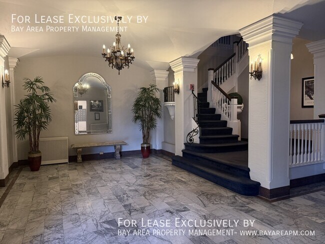 345 Forest St Palo Alto, CA 94301 photo 2