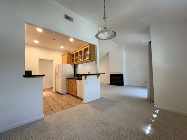 20 Willow Rd Menlo Park, CA 94025 photo 5