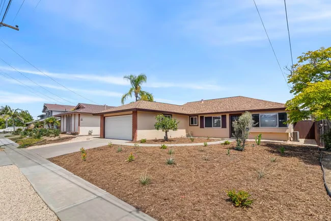 4820 Cobb Dr San Diego, CA 92117 photo 3