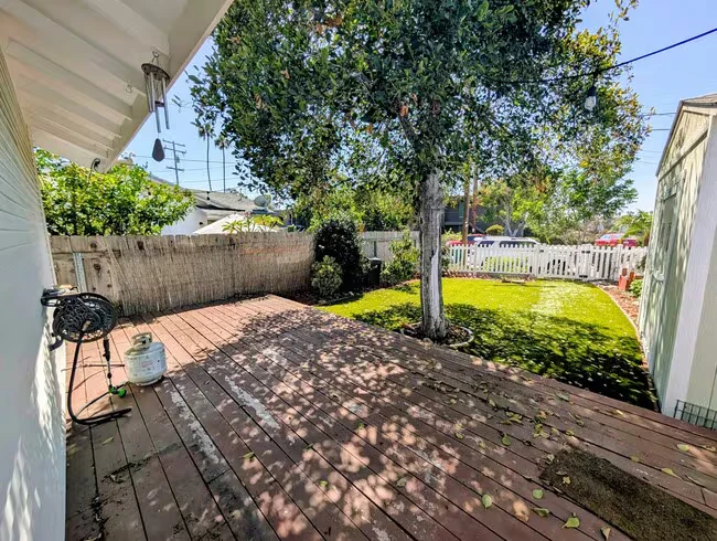 4778 W Mountain View Dr photo 4