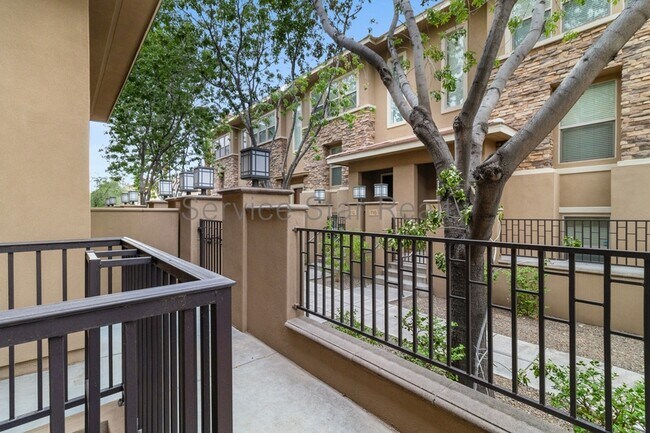 5550 N 16th St Phoenix, AZ 85016 photo 3