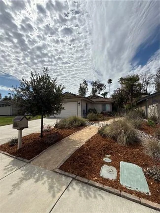 31123 Calle Aragon Temecula, CA 92592 photo 2