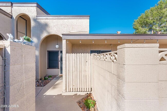 4515 W Continental Dr photo 5