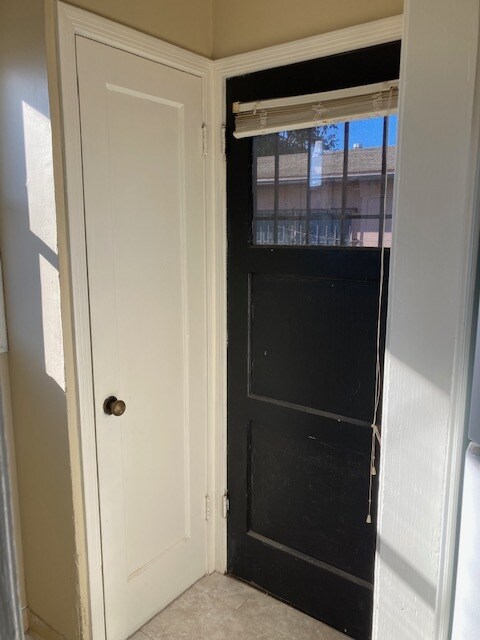653 15th St Richmond, CA 94801 photo 5