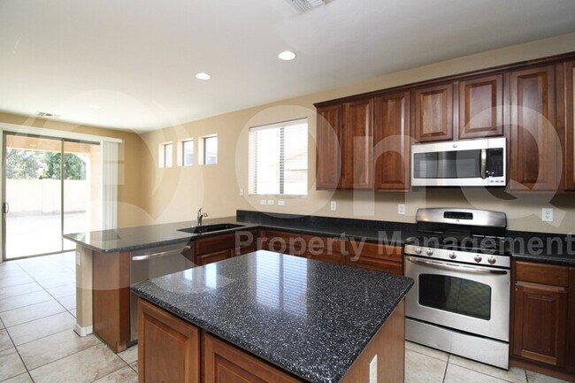 6833 W Burgess Ln Phoenix, AZ 85339 photo 3